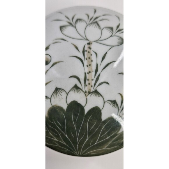 Vintage Celadon Trinket Box W Lotus Made in Thailand ~3.5" Handpainted Ceramic - Picture 11 of 12